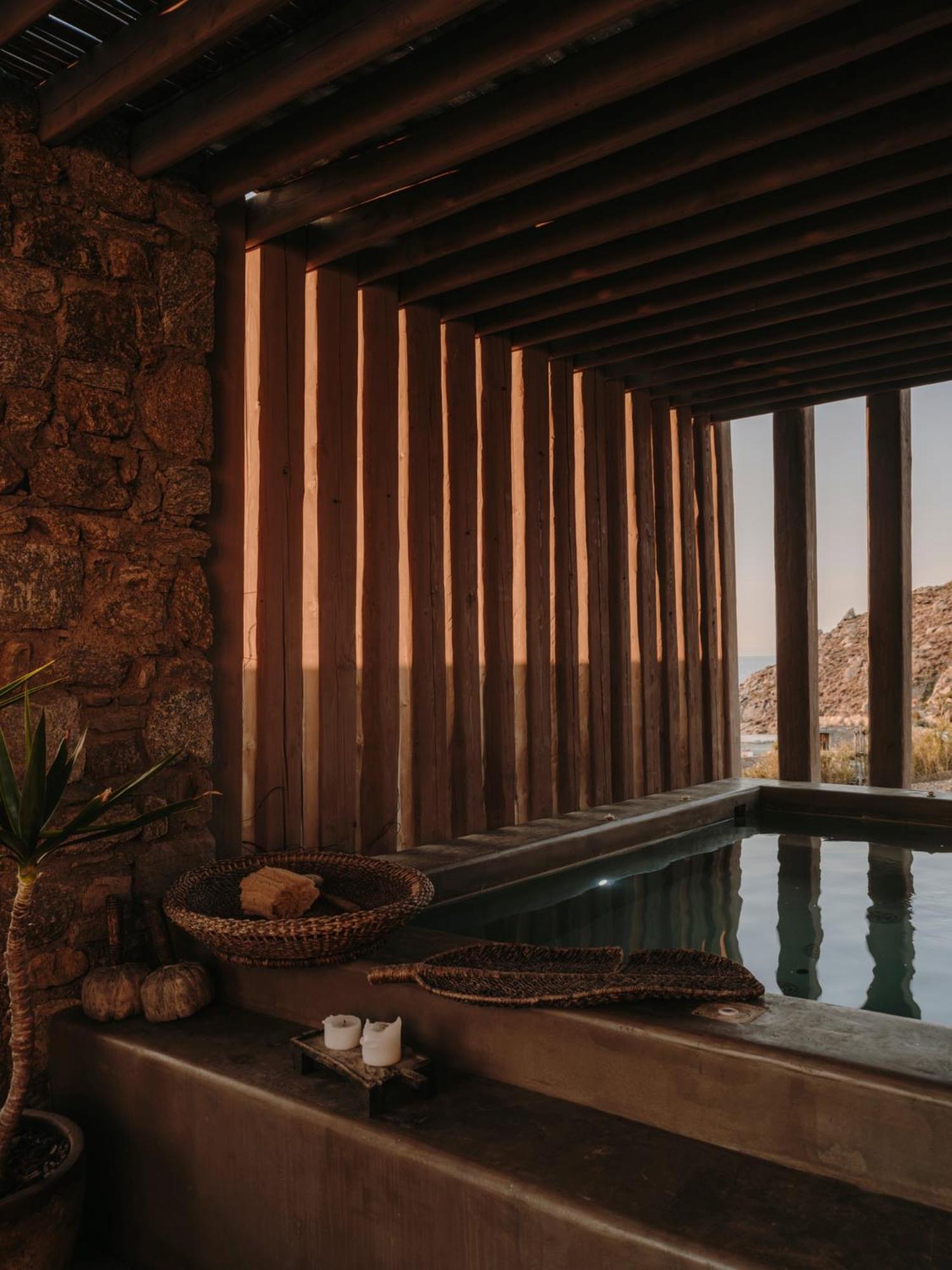 The Wild By Interni Hotel Kalafatis Exterior photo