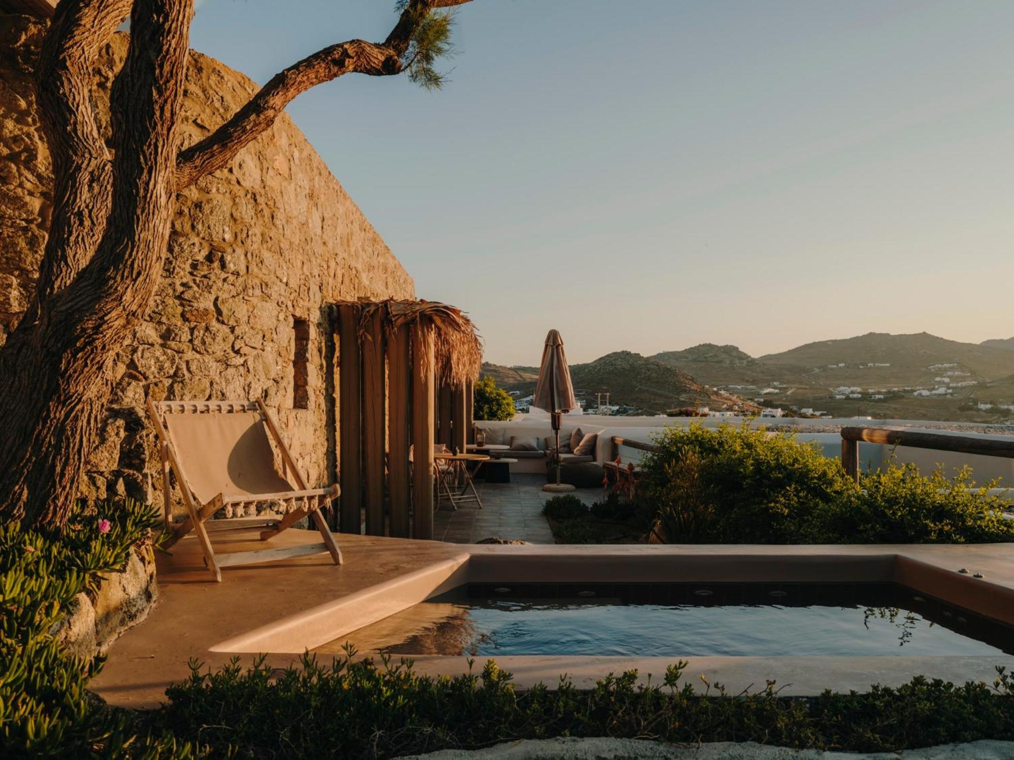 The Wild By Interni Hotel Kalafatis Exterior photo