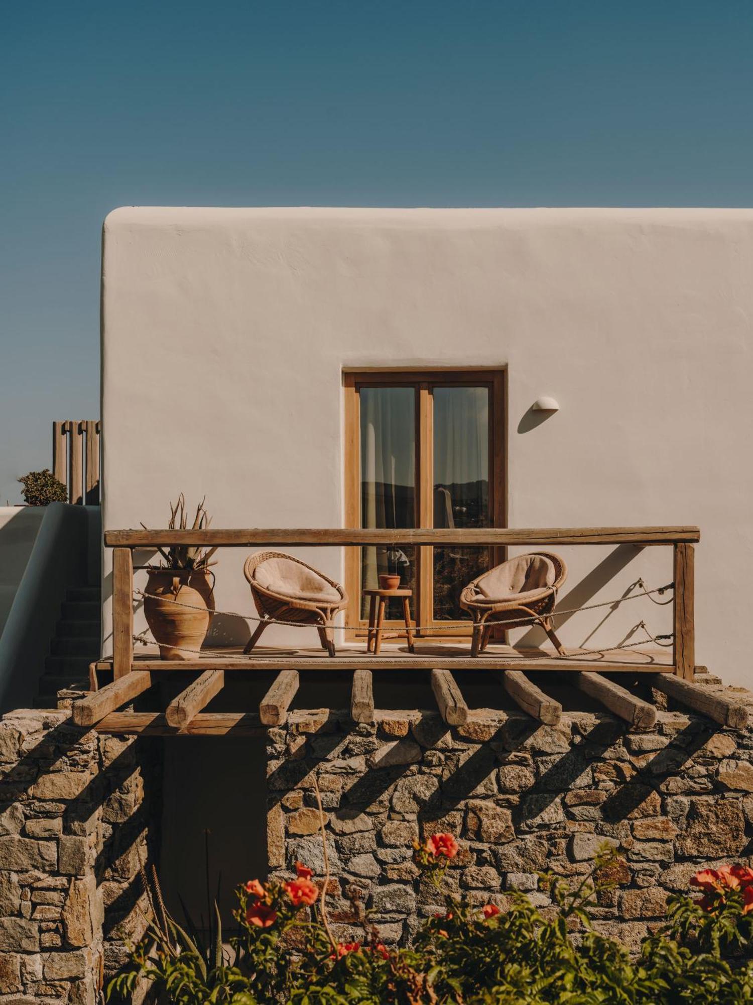 The Wild By Interni Hotel Kalafatis Exterior photo